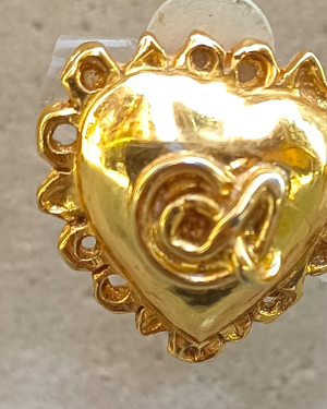 Pendientes dorados corazón 1990s Christian Lacroix "Signature" earrings